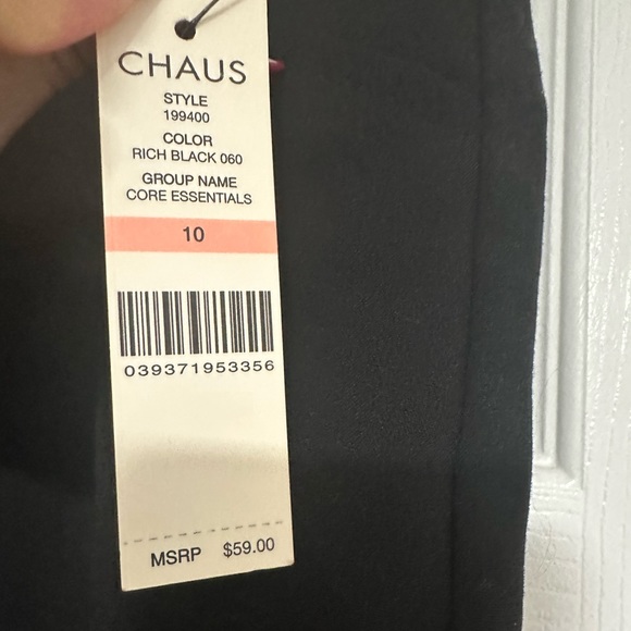 NWT Chaus Women’s Black Size 10 Pencil Skirt Originally $59 With Pockets - Picture 2 of 7